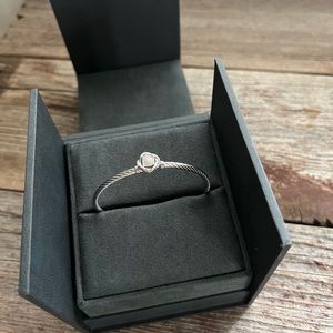 David Yurman infinity bracelet in sterling silver with pavé diamonds